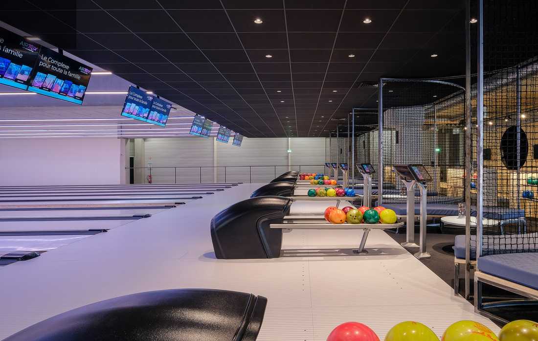 Design intérieur d'un bowling à Lyon