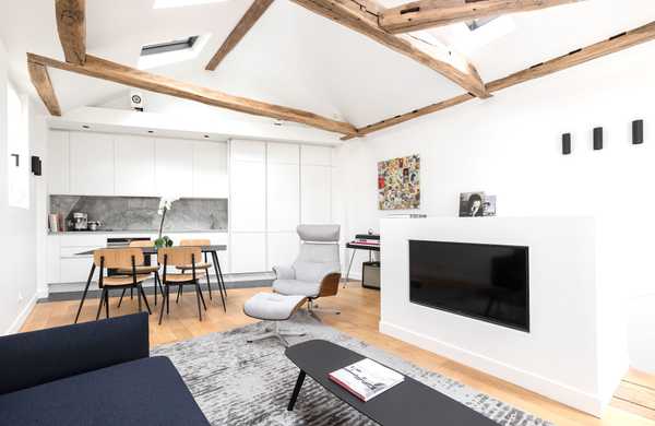 Modernisation d’un appartement duplex sous les combles par un architecte à Lyon